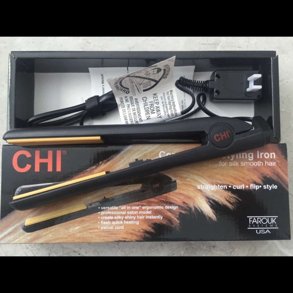 NIB Reposh Chi flat Iron